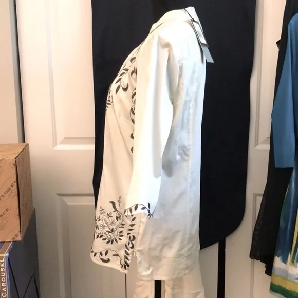 Robert Graham Large Beige & Grey